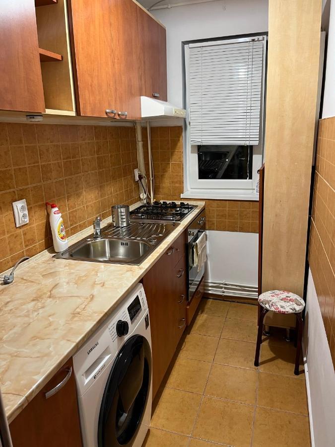 Daniela'S Rooms Хунедоара Екстериор снимка
